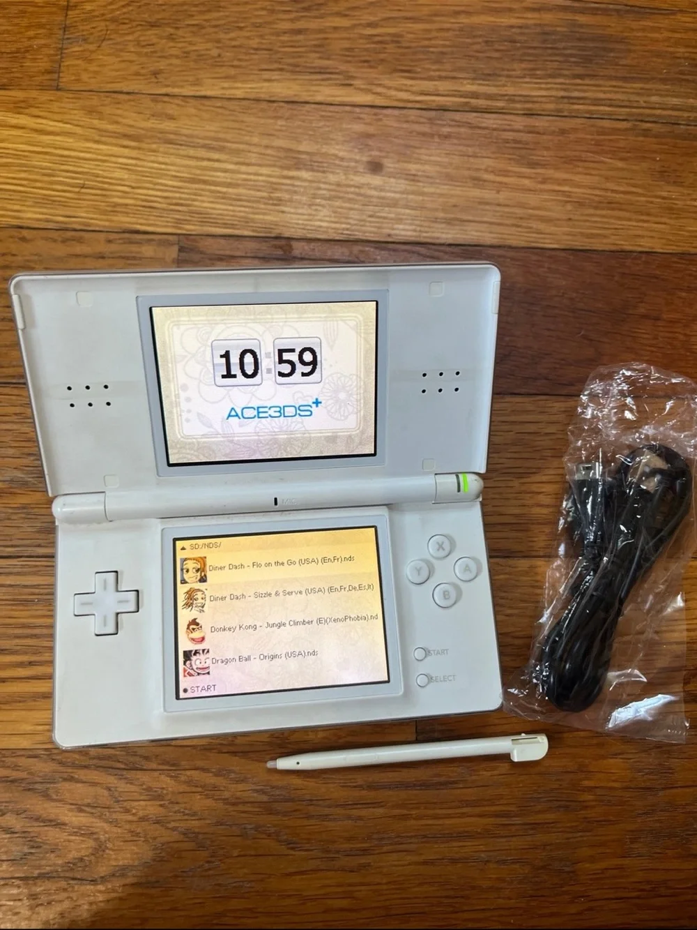 Nintendo DS Lite Handheld Console Pokémon black white Mario Zelda Kirby